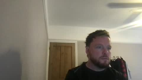 Snapshot of bhm2022 chatting on 09/30/25, 10:31 bhm2022 online show from 09/30/25, 10:31