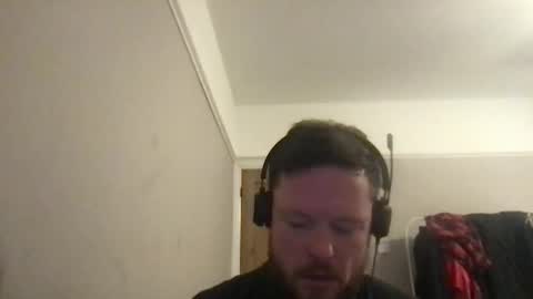 Snapshot of bhm2022 chatting on 10/11/25, 05:22 bhm2022 online show from 10/11/25, 05:22