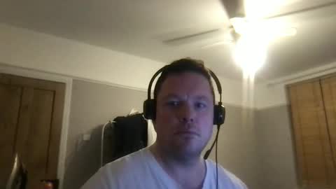 Snapshot of bhm2022 chatting on 11/12/25, 05:57 bhm2022 online show from 11/12/25, 05:57