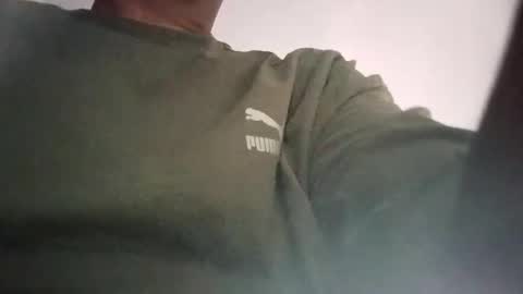 Snapshot of bi582945 chatting on 09/10/25, 10:10 bi582945 online show from 09/10/25, 10:10