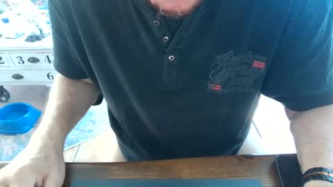 Snapshot of bi_and_more chatting on 07/02/26, 04:57 Manfred online show from 07/02/26, 04:57