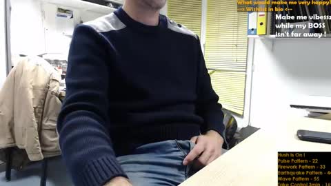 My name is David and if you like public exhibitions you wont be disappointed with me LoL - My favorite vibes is 44  online show from 12/10/24, 04:17