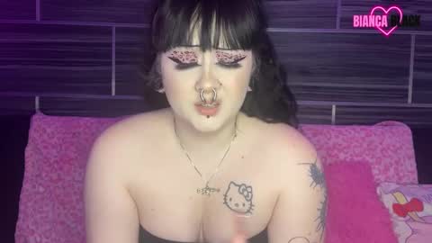 Snapshot of biablack chatting on 01/18/25, 04:59 Bianca Black online show from 01/18/25, 04:59