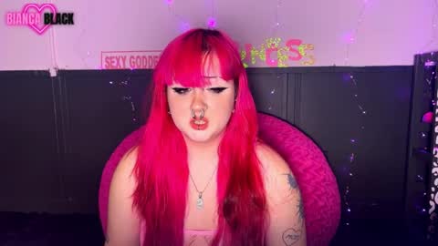 Snapshot of biablack chatting on 04/09/26, 01:38 Bianca Black online show from 04/09/26, 01:38
