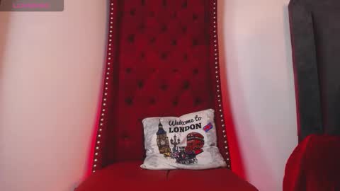 Snapshot of bianca_antonelli chatting on 11/23/25, 01:33 Bianca Antonelli online show from 11/23/25, 01:33