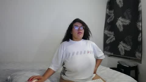 Snapshot of bianca_boobs chatting on 04/23/26, 09:08 Bianca Tuesday to Sunday from 2am to 6am UTC-5 online show from 04/23/26, 09:08
