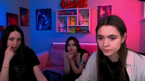 Snapshot of bianca_bright chatting on 03/27/26, 10:15 Bia online show from 03/27/26, 10:15