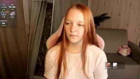 Snapshot of bianca_touch chatting on 06/07/26, 02:05 Candace online show from 06/07/26, 02:05