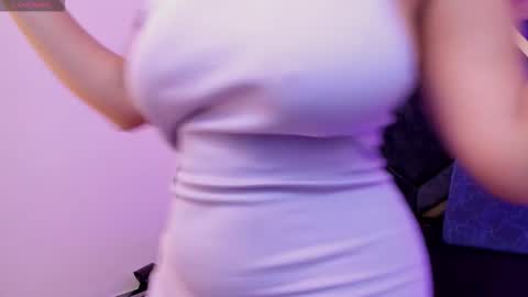 bianca_vega_ online show from 02/15/26, 04:03
