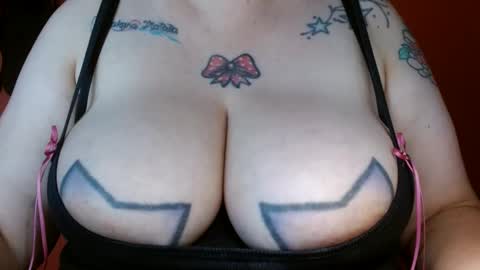 bianca online show from 02/18/25, 03:43