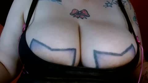 bianca online show from 10/22/25, 01:55