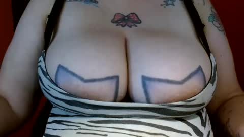 Snapshot of bianka_star_ chatting on 01/10/26, 03:47 bianca online show from 01/10/26, 03:47