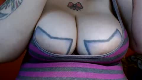 Snapshot of bianka_star_ chatting on 02/04/26, 01:06 bianca online show from 02/04/26, 01:06