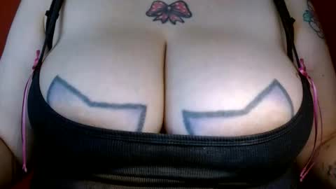 Snapshot of bianka_star_ chatting on 02/13/26, 01:07 bianca online show from 02/13/26, 01:07