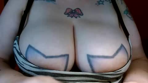 Snapshot of bianka_star_ chatting on 03/10/26, 12:43 bianca online show from 03/10/26, 12:43