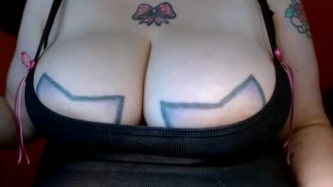 Snapshot of bianka_star_ chatting on 04/06/26, 03:13 bianca online show from 04/06/26, 03:13