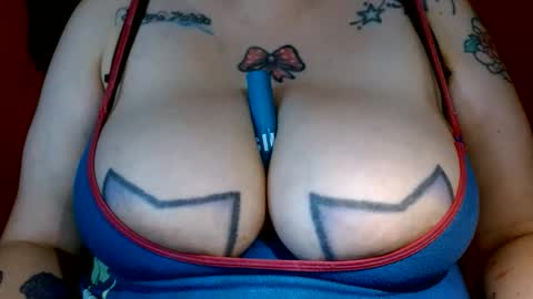 Snapshot of bianka_star_ chatting on 05/28/26, 01:08 bianca online show from 05/28/26, 01:08