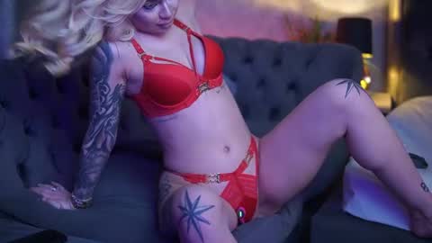 Snapshot of biankaviper chatting on 07/14/26, 09:31 Bianka online show from 07/14/26, 09:31