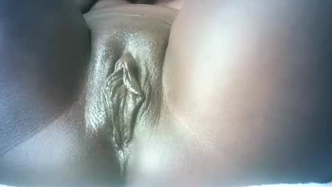 pretty online show from 02/22/25, 10:40