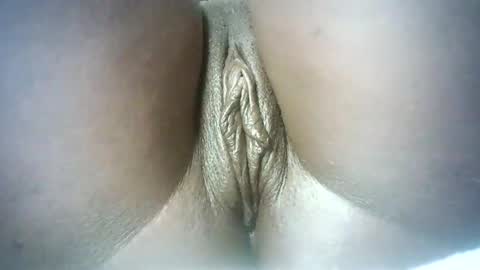 pretty online show from 02/25/25, 08:25