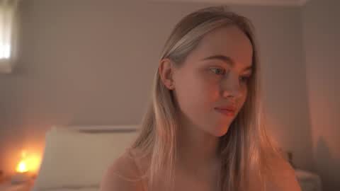 Snapshot of bibi_it_is chatting on 03/27/26, 01:55 Bibi online show from 03/27/26, 01:55