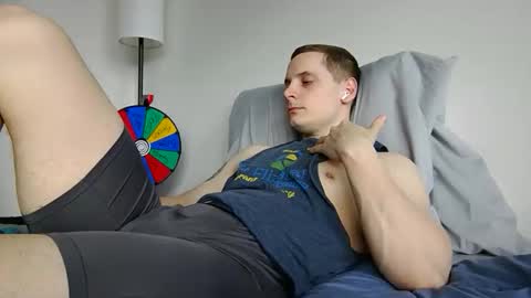 Snapshot of bicyclesocks chatting on 04/17/26, 12:35 bicyclesocks online show from 04/17/26, 12:35