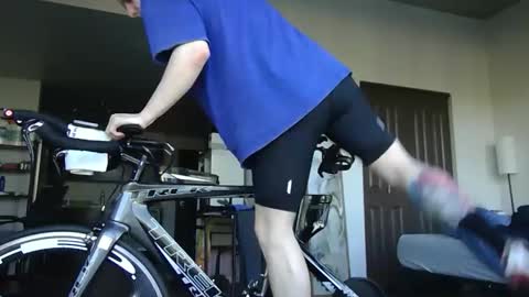 Snapshot of bicyclesocks chatting on 04/26/26, 01:53 bicyclesocks online show from 04/26/26, 01:53