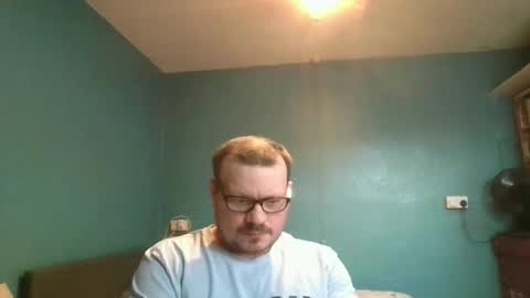 Snapshot of bidan1986 chatting on 12/13/24, 11:34 bigdan1986 online show from 12/13/24, 11:34