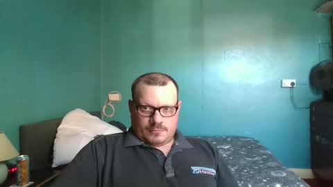 Snapshot of bidan1986 chatting on 01/16/25, 01:14 bigdan1986 online show from 01/16/25, 01:14