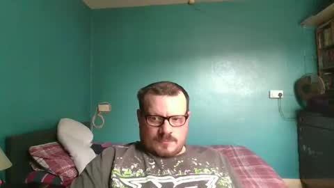 Snapshot of bidan1986 chatting on 02/12/25, 10:24 bigdan1986 online show from 02/12/25, 10:24