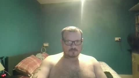 Snapshot of bidan1986 chatting on 09/28/25, 05:18 bigdan1986 online show from 09/28/25, 05:18