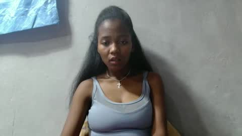 bienvenue987832 online show from 04/23/26, 06:47