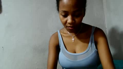 bienvenue987832 online show from 05/31/26, 05:04
