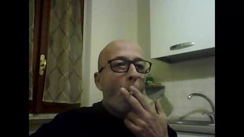 Snapshot of big23italy chatting on 03/25/26, 10:43 big23italy online show from 03/25/26, 10:43