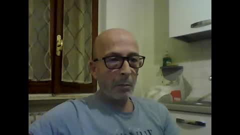 Snapshot of big23italy chatting on 04/05/26, 05:43 big23italy online show from 04/05/26, 05:43