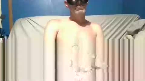 Snapshot of big9inchsnake chatting on 10/26/25, 07:53 big9inchsnake online show from 10/26/25, 07:53