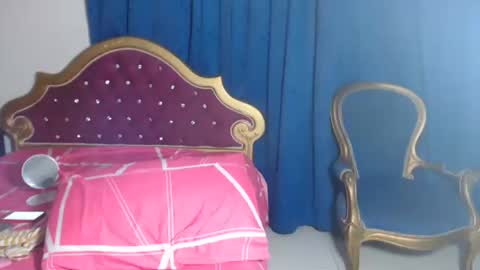 Snapshot of big_boobshot chatting on 01/29/25, 07:57 Marcela online show from 01/29/25, 07:57