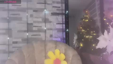 Snapshot of big_clit71 chatting on 12/18/24, 11:08 angela online show from 12/18/24, 11:08