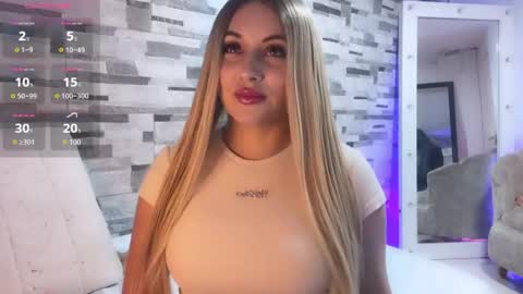 Snapshot of big_clit71 chatting on 04/10/26, 10:14 angela online show from 04/10/26, 10:14