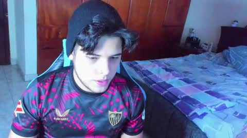 Logan Sprouse online show from 09/26/25, 08:13