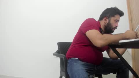 Tommy online show from 10/05/25, 11:24