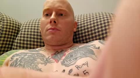 Snapshot of big_mat1988 chatting on 12/10/24, 12:06 big_mat1988 online show from 12/10/24, 12:06