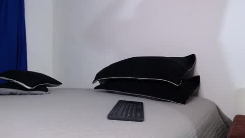 Snapshot of big_niiko chatting on 03/30/26, 01:06 big_niiko online show from 03/30/26, 01:06