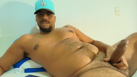 ALEXIS UNIVERSE  IM ON VACATION Ill come after  Kisses for that ass. online show from 03/26/26, 10:59