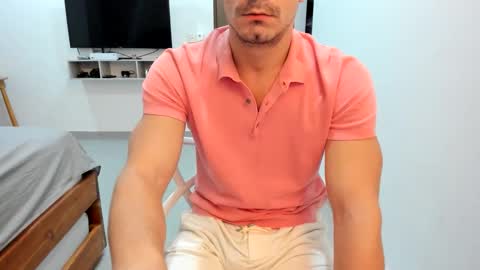 Snapshot of big_white_dick7 chatting on 11/26/25, 11:28 temporarily free online show from 11/26/25, 11:28