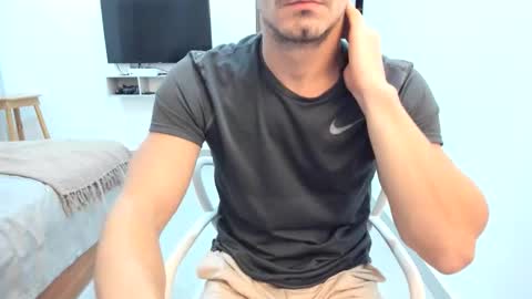 Snapshot of big_white_dick7 chatting on 11/30/25, 12:36 temporarily free online show from 11/30/25, 12:36