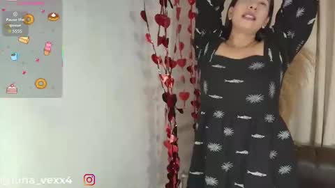 Snapshot of big_woman_1 chatting on 02/17/26, 03:25 Luisa online show from 02/17/26, 03:25