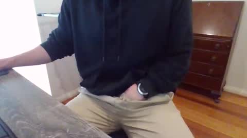 Snapshot of bigandyum9 chatting on 10/22/25, 04:13 BigandYum9 online show from 10/22/25, 04:13