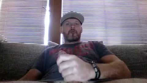 Snapshot of bigapolllo chatting on 12/17/24, 11:28 Bigapolllo online show from 12/17/24, 11:28