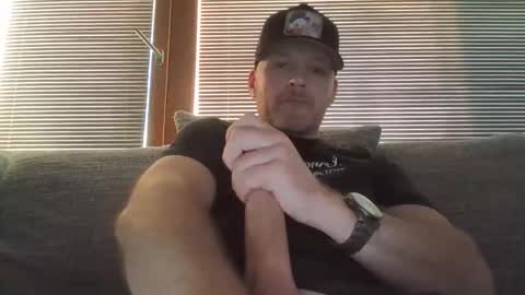 Snapshot of bigapolllo chatting on 11/08/25, 01:22 Bigapolllo online show from 11/08/25, 01:22